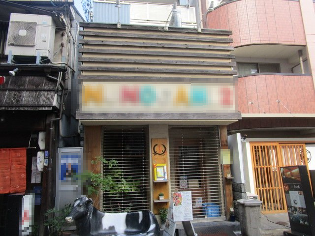 大阪市福島区福島７丁目のビル