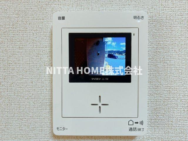 サンリットタウン日高Ⅰのセキュリティ|来客時に安心なモニタ付きインターホン◎