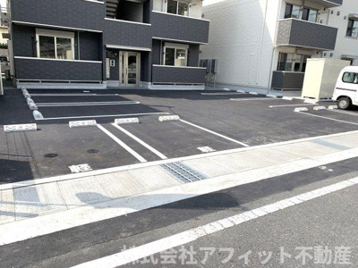 【駐車場】 | フレッチェ・ボスコ Ⅵ（6）