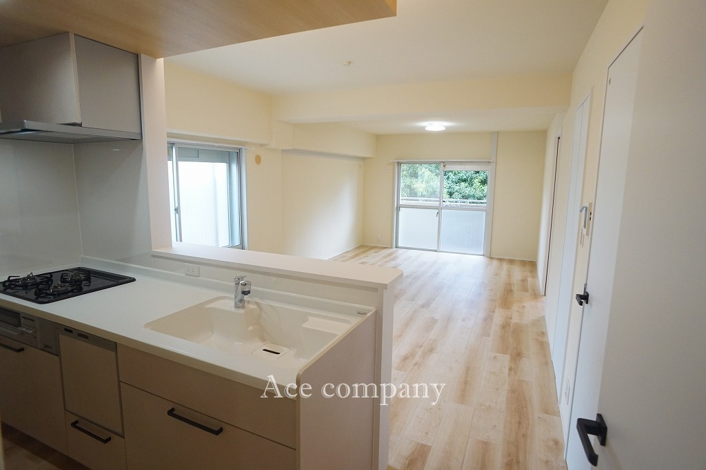 【居間・リビング】の画像