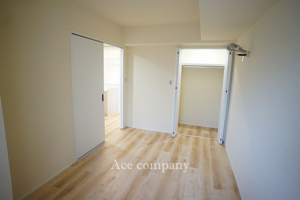 【寝室】の画像