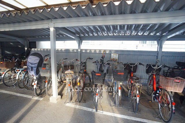 【駐輪場】の画像