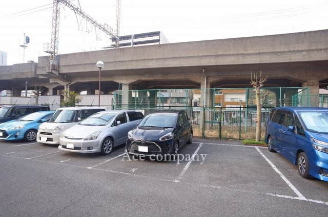 【駐車場】の画像