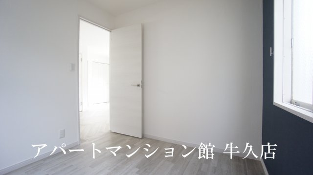 サンピアみどり野の洋室