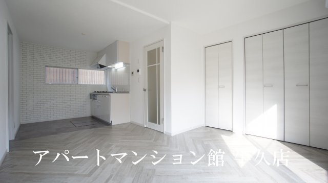 サンピアみどり野の居間・リビング