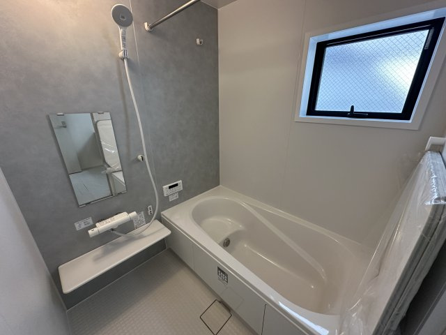 神戸市垂水区仲田2丁目新築戸建の浴室