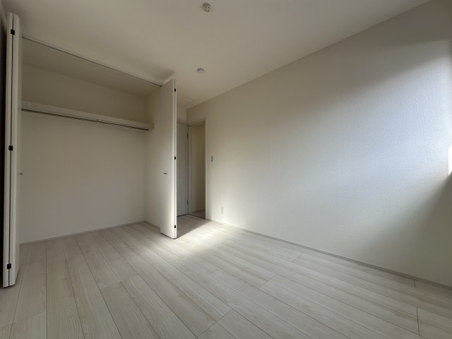 神戸市垂水区仲田2丁目新築戸建の洋室