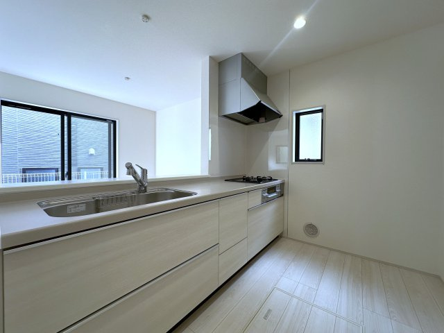 神戸市垂水区仲田2丁目新築戸建のキッチン