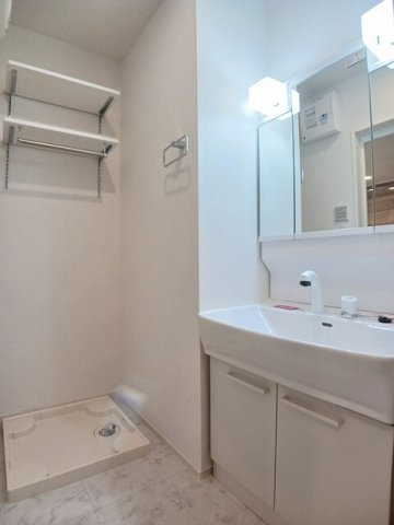 エテルノ　Ⅱの洗面所