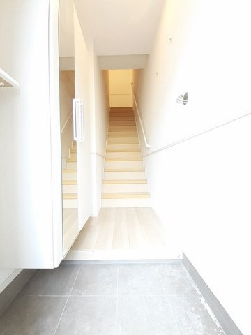 エテルノ　Ⅱの玄関