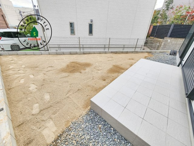 糟屋郡志免町王子2丁目第1-8棟（8号棟）の庭|お庭で自由な時間を過ごせます。