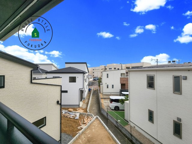 糟屋郡志免町王子2丁目第1-8棟（8号棟）の展望|窓から緑が見える物件も魅力的です。