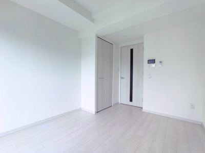 【洋室】 | アドバンス神戸セラフィム | 広々とした洋室です