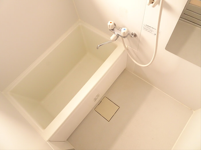 シャレー南台の浴室