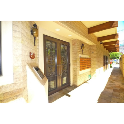 【エントランス】 | ラニカイビレッジ