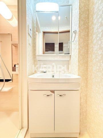 Luxe深江橋Ⅱの洗面所