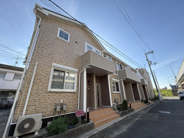 プレアルスの外観