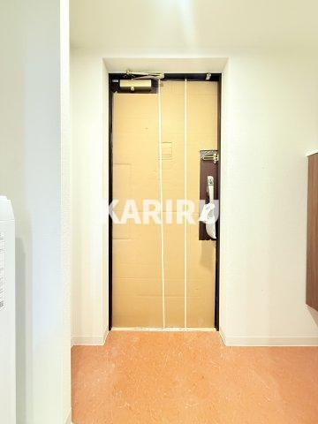 Luxe深江橋Ⅱの玄関