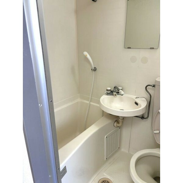 KSコート江坂東の浴室