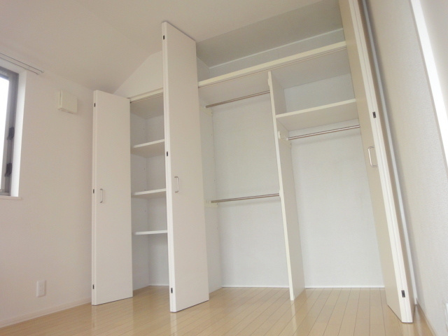 グリーンテラス南荻窪の収納|★クローゼット★