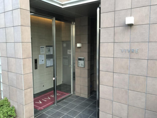 【エントランス】 | VIVRE