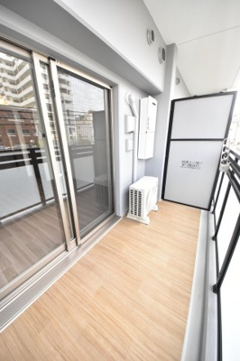 【バルコニー】 | GENOVIA神戸湊川公園