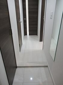 ブライズ大森東クアトロの玄関