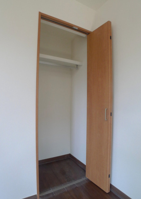 さいたま市　築浅(築3年)　満室一棟アパート　駅10分の収納