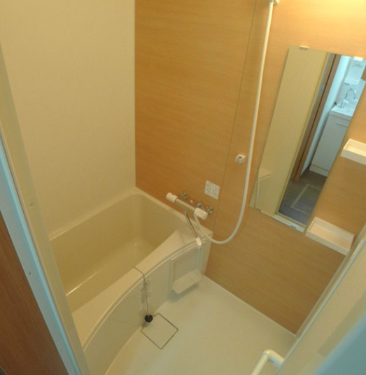 さいたま市　築浅(築3年)　満室一棟アパート　駅10分の浴室