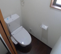 さいたま市　築浅(築3年)　満室一棟アパート　駅10分のトイレ
