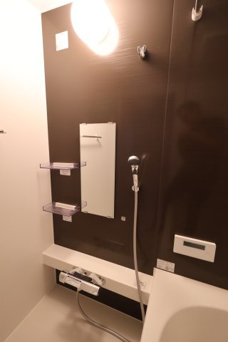 【トイレ】 | 《仲介手数料無料》南区四谷２丁目4-19(3号棟)新築一戸建てケイアイスタイル | 撮影日 2025年11月15日 15:00 晴れ