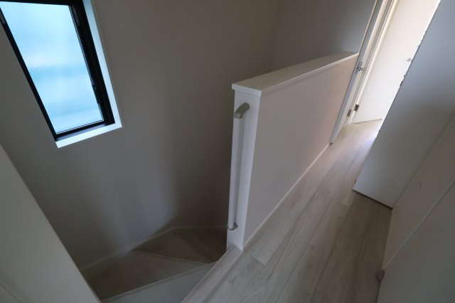 《仲介手数料無料》南区四谷２丁目4-19(3号棟)新築一戸建てケイアイスタイルの内装|撮影日 2025年11月15日 15:00 晴れ