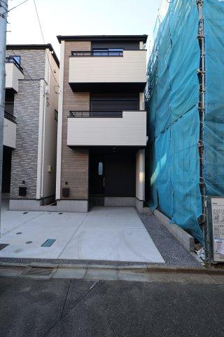 《仲介手数料無料》南区四谷２丁目4-19(3号棟)新築一戸建てケイアイスタイルの外観|撮影日 2025年11月15日 15:00 晴れ