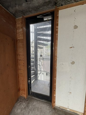 【玄関】 | ホクヨウビル