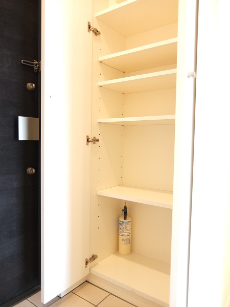 プライムアーバン初台の玄関|※参考写真