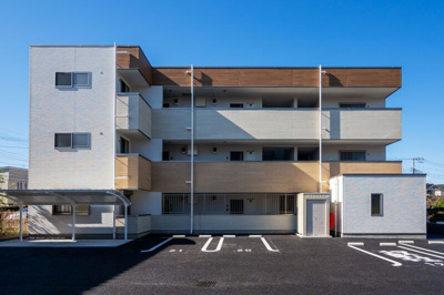 【エントランス】 | グレイスコート