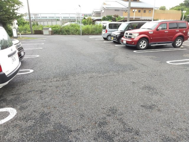 ピースガーデン　東新町　　刈谷市近郊の賃貸はクラスホーム刈谷店の駐車場