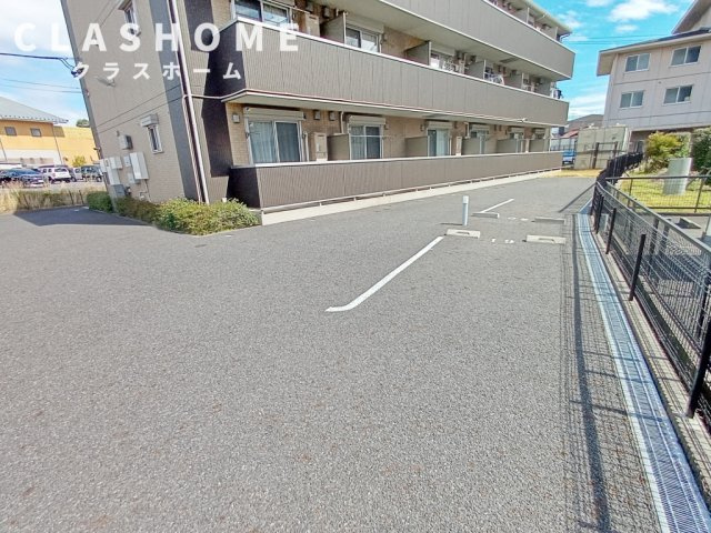 ピースガーデン　東新町　　刈谷市近郊の賃貸はクラスホーム刈谷店の駐車場