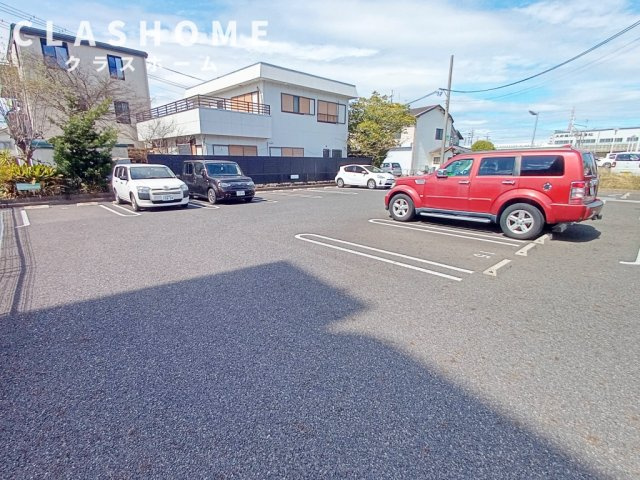 ピースガーデン　東新町　　刈谷市近郊の賃貸はクラスホーム刈谷店の駐車場
