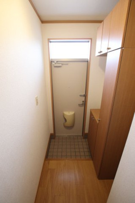 【玄関】 | ミシュカーン  