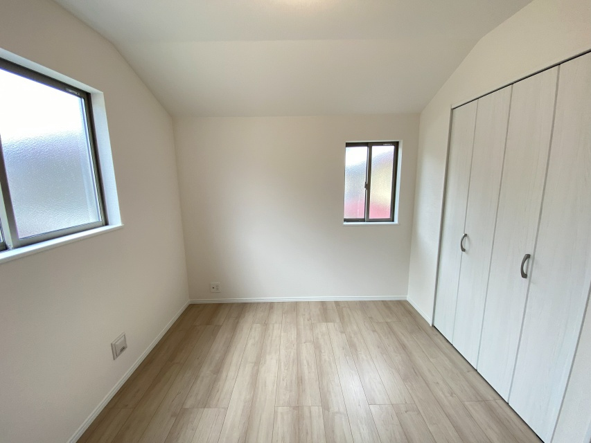 明石市大久保町高丘2丁目　新築戸建の洋室