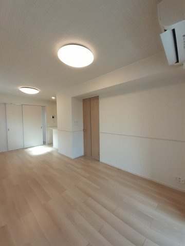 マカニ　レア　Ｃの居間・リビング