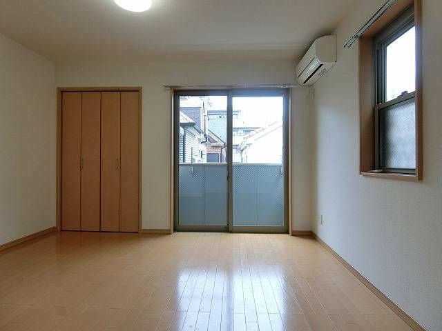 ヴィーブリアン松戸Ａの寝室