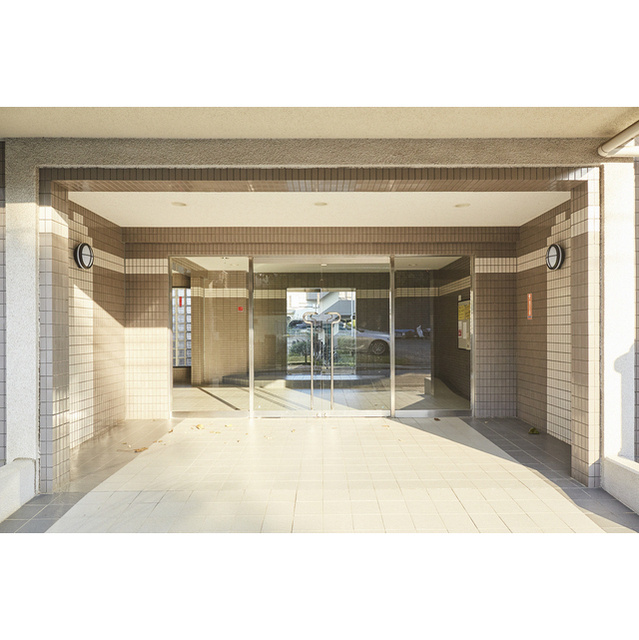 アプリーテ梶ヶ谷のエントランス