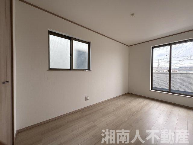 茅ヶ崎市香川7丁目　新築戸建　全3棟　の洋室|個人の部屋や寝室として使える洋室です