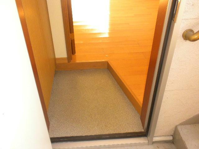 AVANTIME(アバンタイム)の玄関