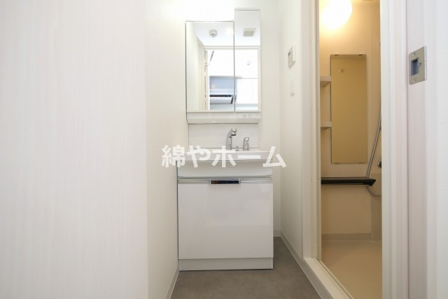 ソルテラスOSAKA MID EAST クレアストの独立洗面台|独立洗面台です