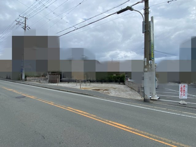 明石市太寺２丁目　売土地の前面道路含む現地写真