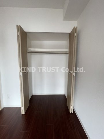 ファーストフィオーレ梅田イーストの収納|大きなものも収納できそうです