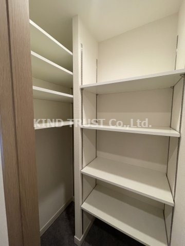 ファーストフィオーレ梅田イーストの収納|収納豊富です